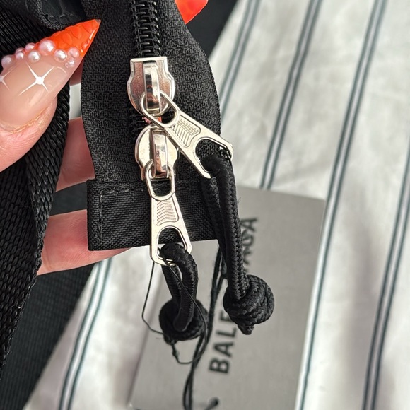 BALENCIAGA  Wheel Sling Embroidered Canvas Shoulder Bag - Black w/ pink - Picture 7 of 12